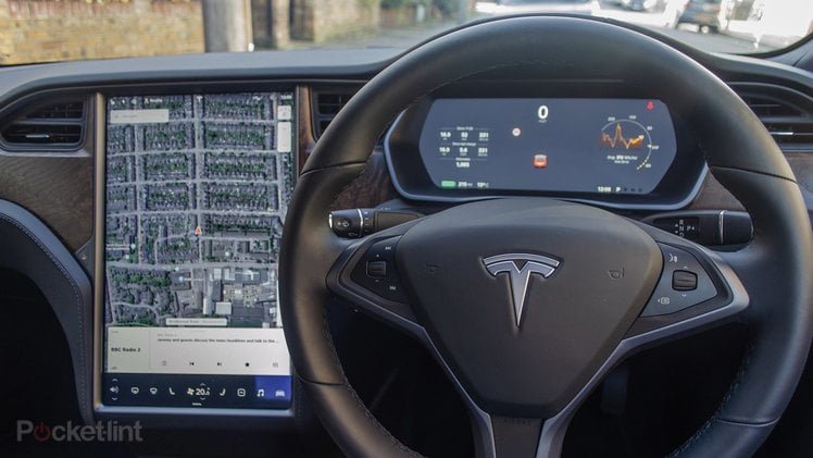 153551-cars-news-tesla-releases-new-software-update-to-visually-detect-speed-limit-signs-and-more-image1-licgdpq2xf-1