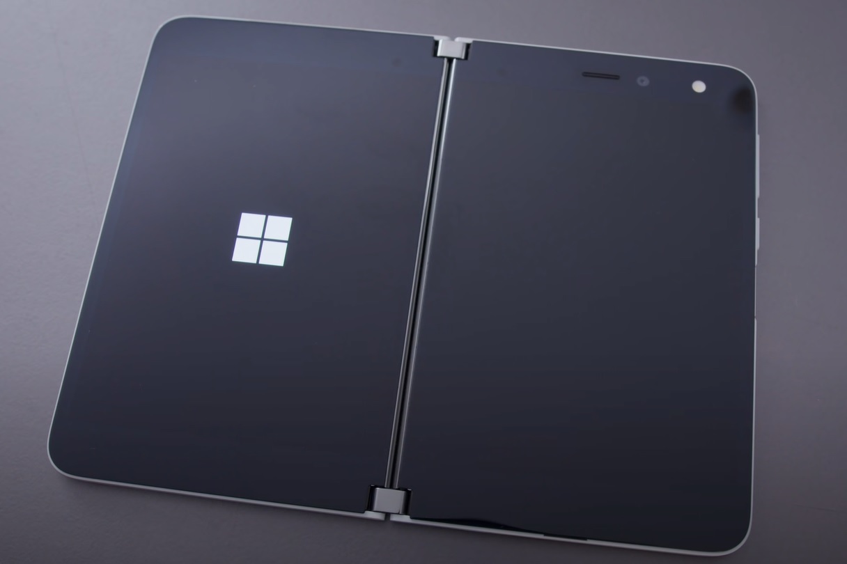 Surface Duo screens