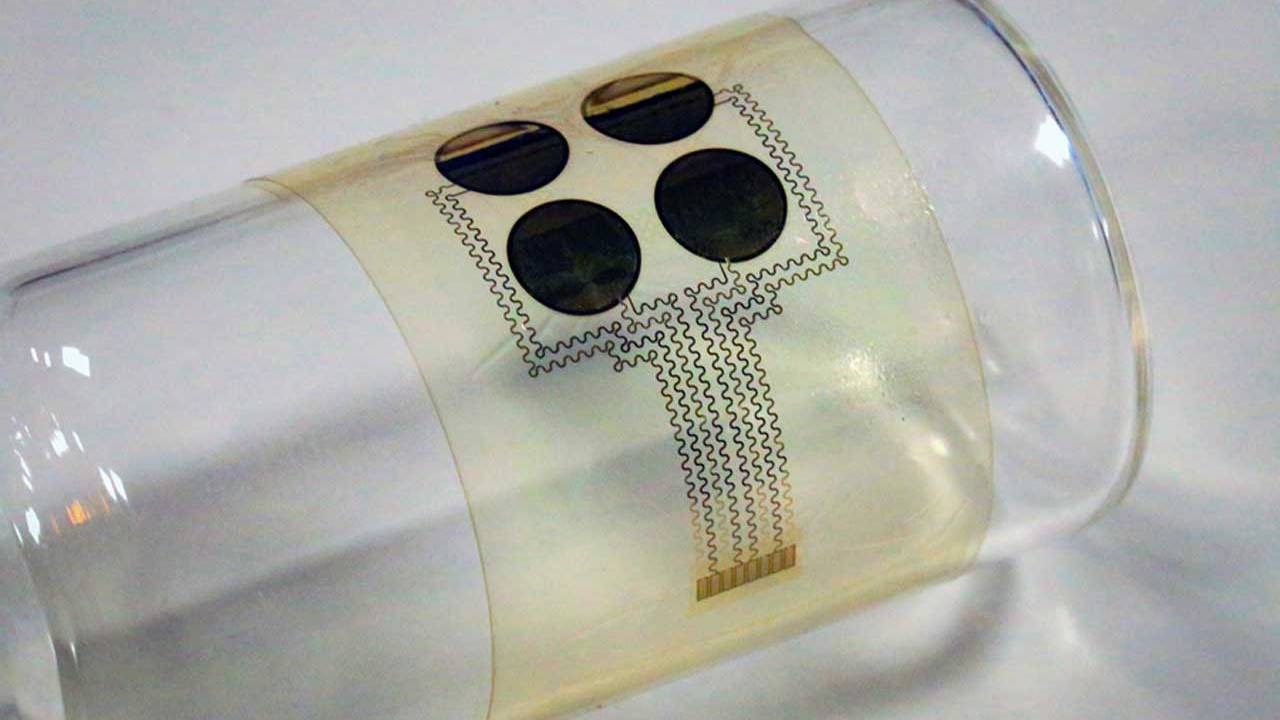 Wearable sensor helps ALS patients who can’t speak to communicate