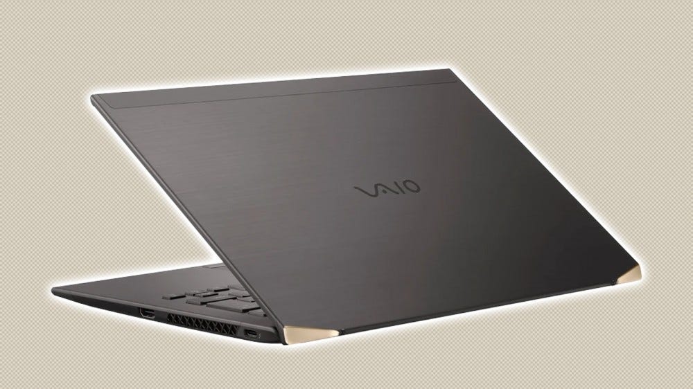 Uma foto do laptop VAIO Z de fibra de carbono.