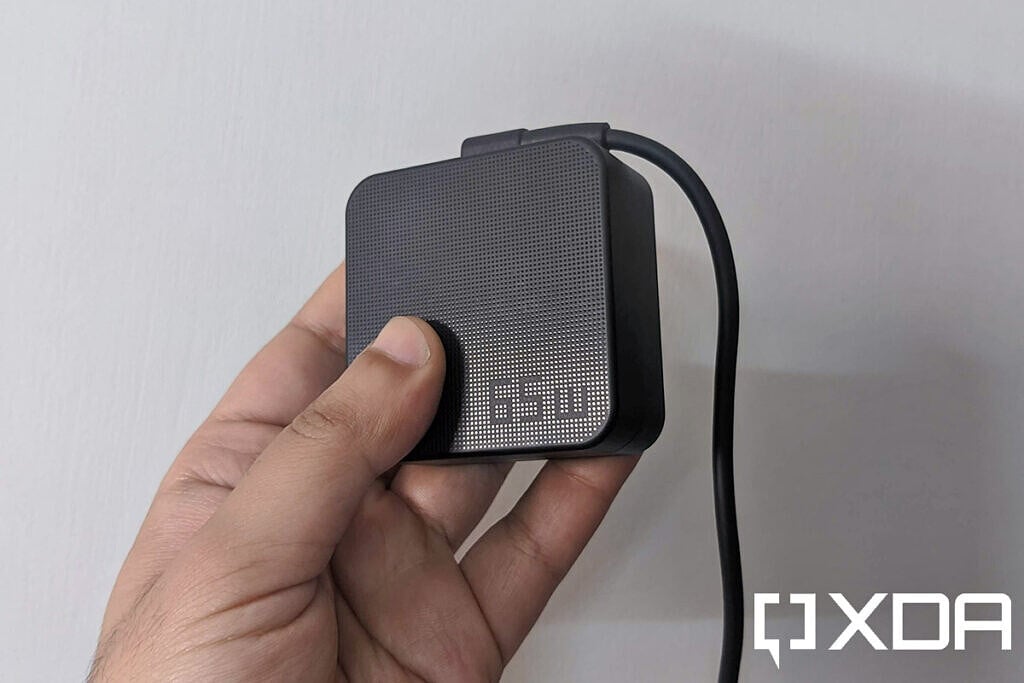 ASUS ZenBook Flip S charging adapter