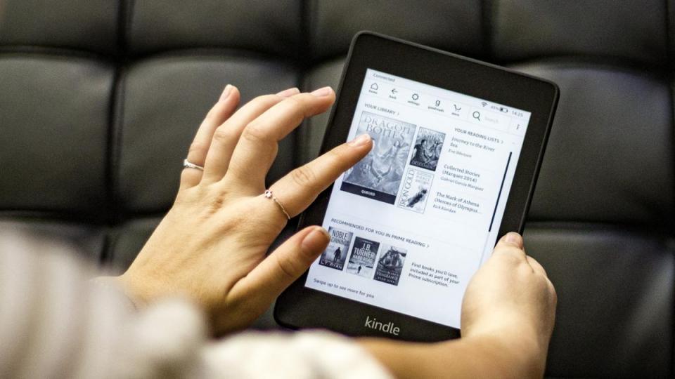 Kindle Ahora Con Luz Delantera Incorporada Negro Admitido 