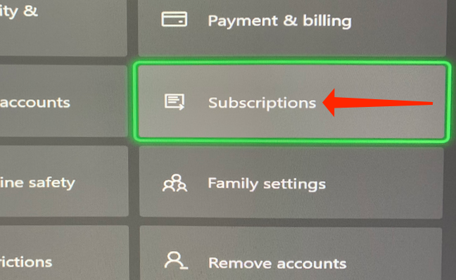 Select "Subscriptions" on an Xbox Series X.