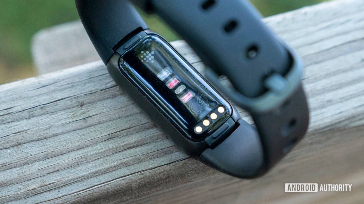 fitbit luxe review hartslagsensor