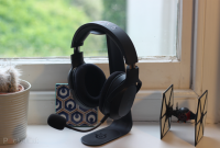 157848-headphones-review-razer-barracude-x-review-a-dead-solid-mid-range-headset-image1-hpgq1wsa4g-1