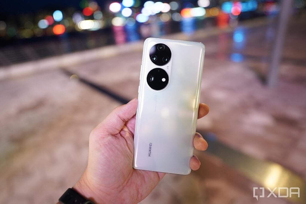 Huawei P50 Pro met zijn kenmerkende cameramodule-ontwerp
