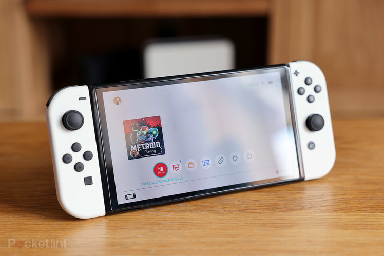 157862-games-review-hands-on-nintendo-switch-oled-model-review-the-switch-to-rule-them-all-image1-onw8cdg7sm