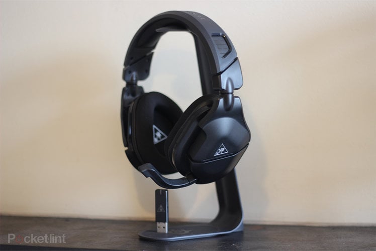 160607-headphones-review-turtle-beach-stealth-600-gen-2-max-headset-review-cross-platform-beauty-image1-faaxqwee6m