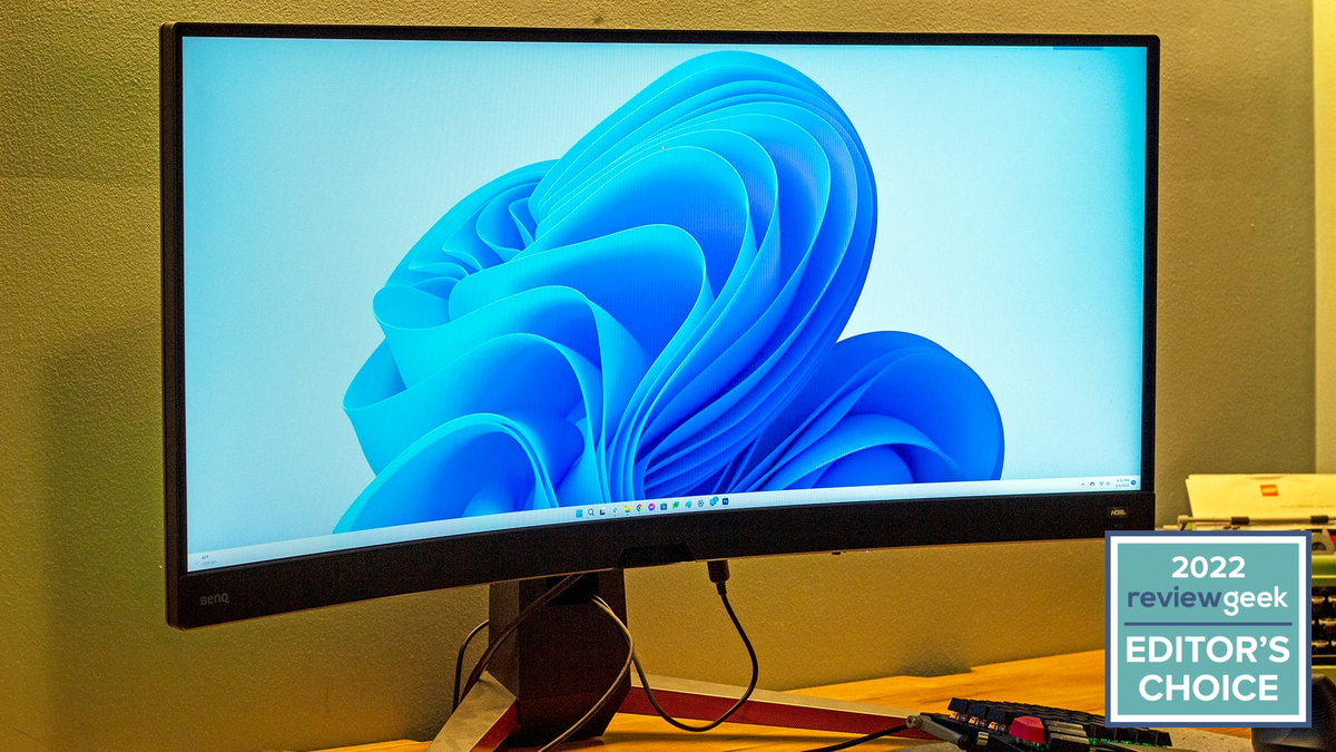 A BenQ monitor with a Windows 11 desktop