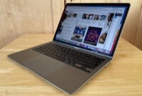 155111-laptops-review-apple-macbook-air-review-m1-late-2020-it-s-getting-better-all-the-time-image2-izimkjs56z