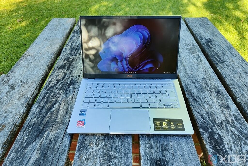 Front view of the Acer Swift 3 displaying the Windows 11 default desktop
