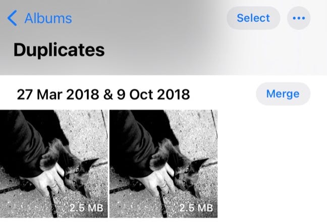 Merge duplicate photos in iOS 16's Photos app