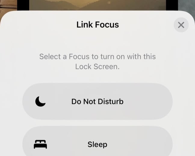 Select a Focus Mode to link with your lock screen
