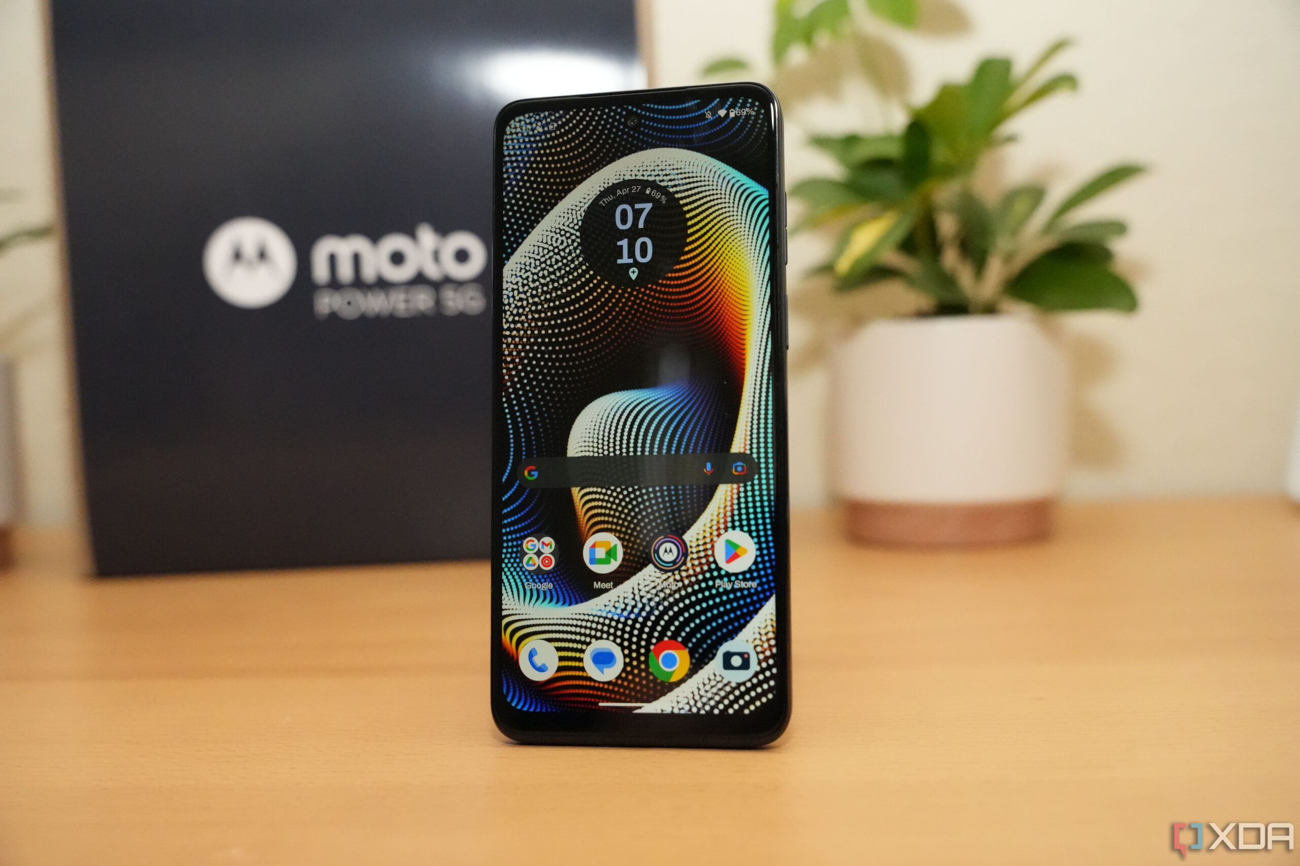 motorola-moto-g-power-5g-(2023)-review:-lots-of-power,-but-not-where-you-need-it-most